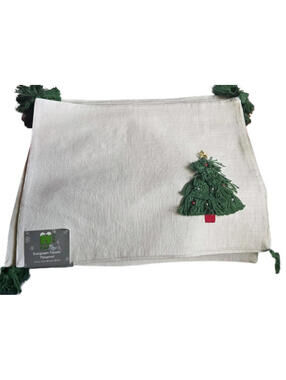 Bed Bath & Beyond Evergreen Tassel Christmas Tree Placemats 14" X 19" Lot of 8